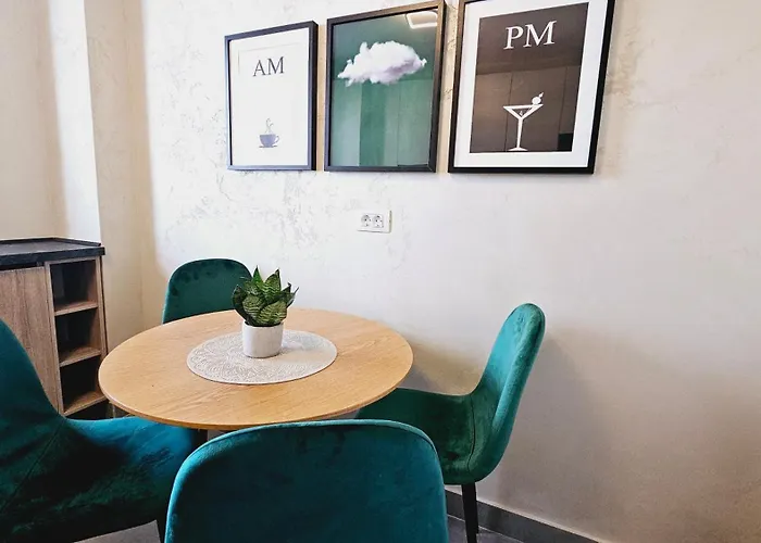 Cozy Panoramic Suites Near Coresi Mall #Brasov